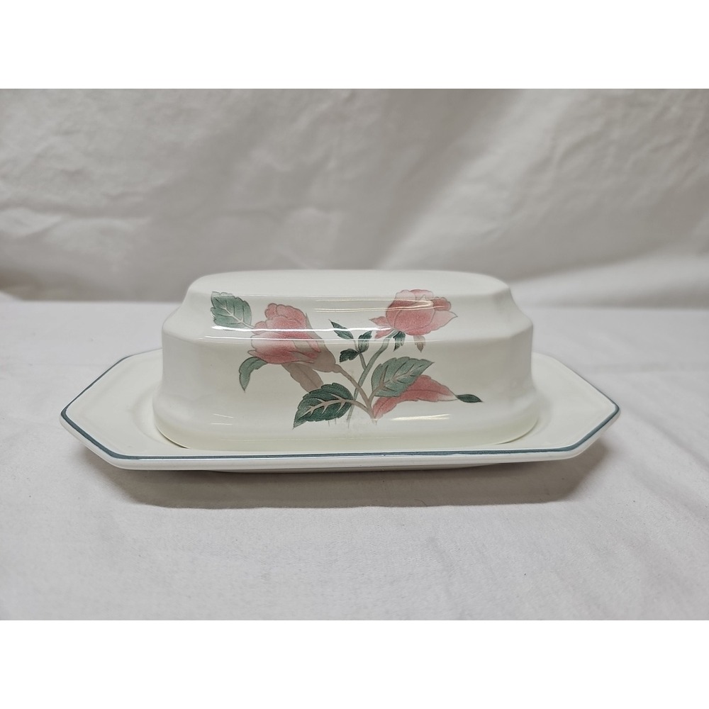 Silk‎ Flowers by Mikasa 1/4 Lb Covered Butter Dish
